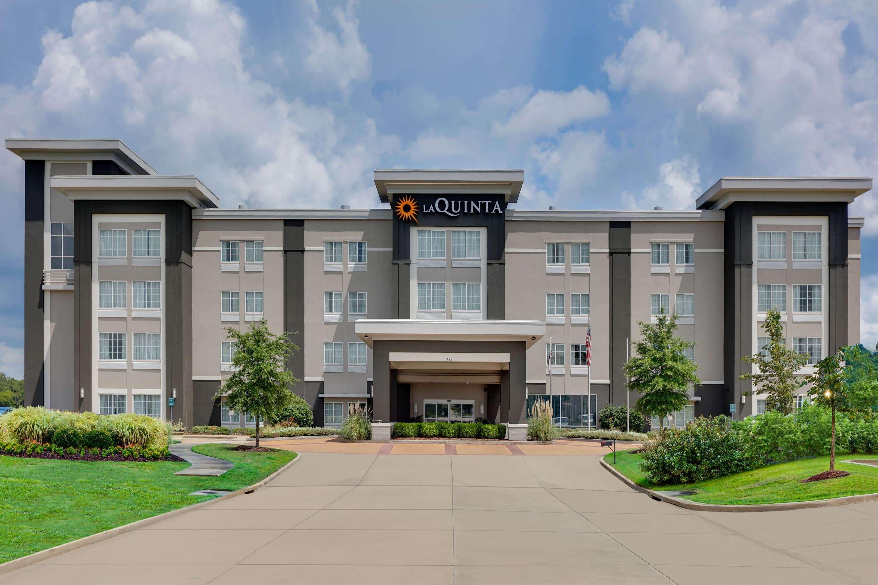 La Quinta By Wyndham Starkville At Msu Exterior photo